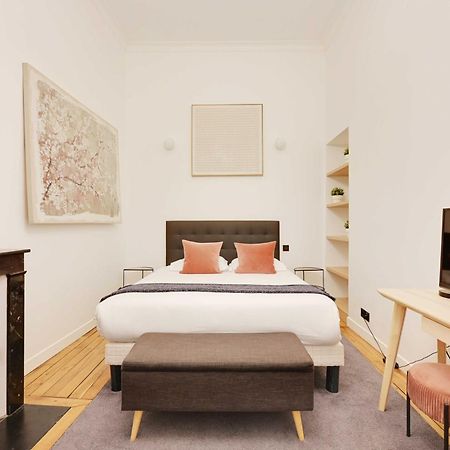 Beautiful Apt -1Br-4P- Tour Eiffel - Invalides Париж Екстериор снимка