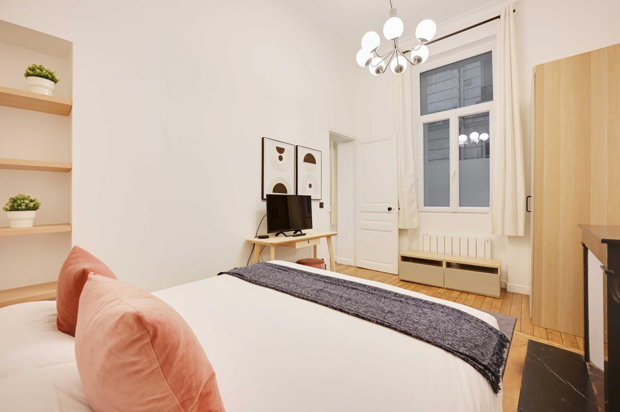 Beautiful Apt -1Br-4P- Tour Eiffel - Invalides Париж Екстериор снимка